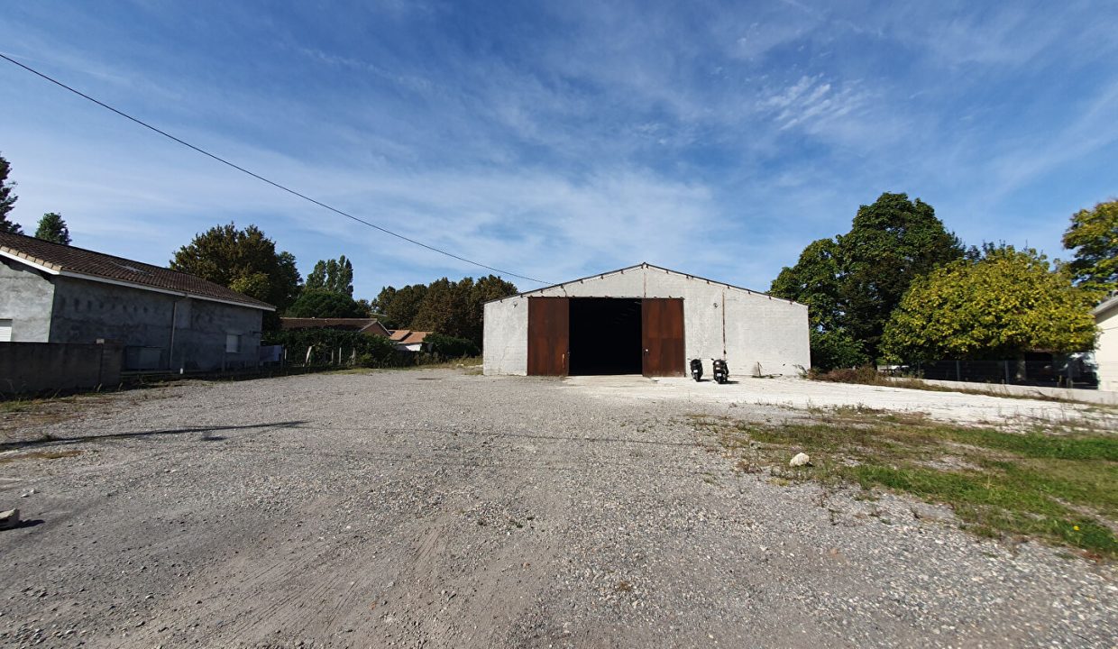 publique-52264704-Nr-1