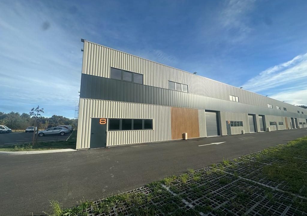 publique-54367497-Nr-1