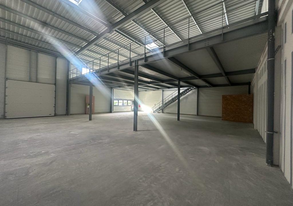 publique-54367497-Nr-4