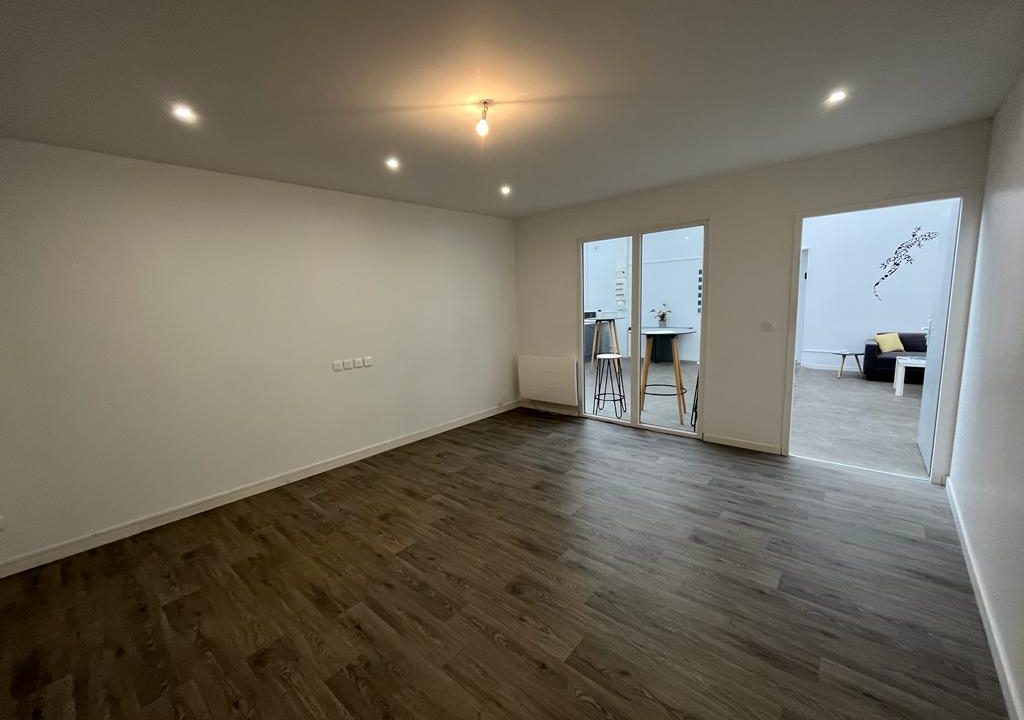 publique-54661823-Nr-3