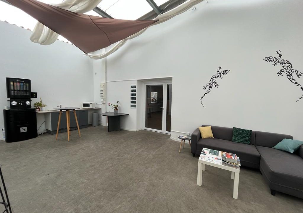 publique-54661823-Nr-4