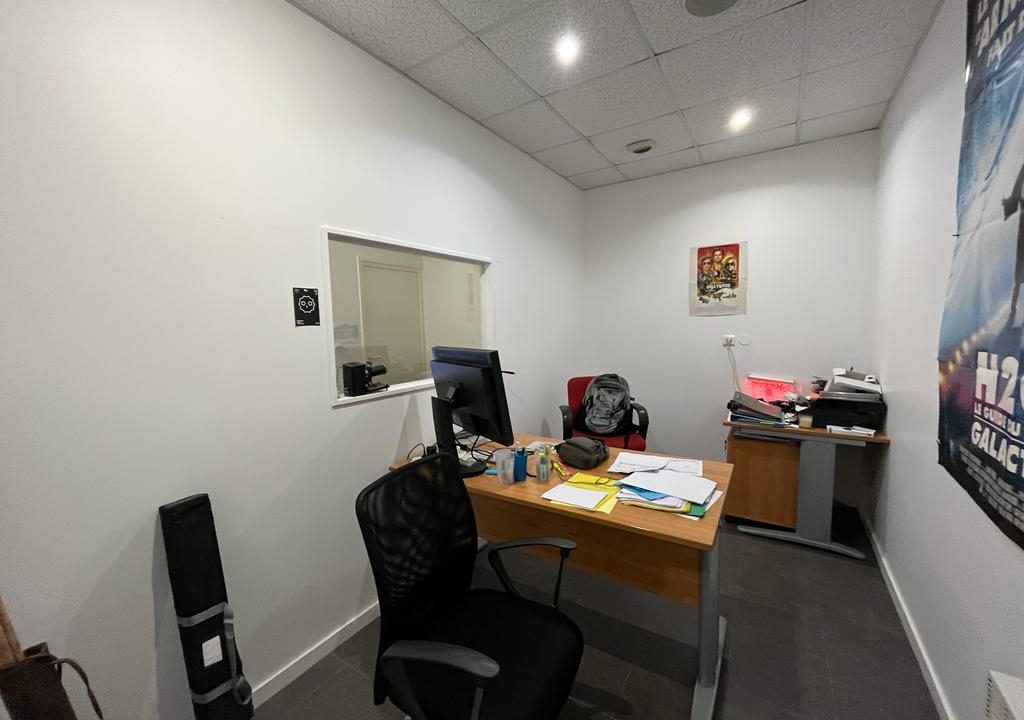 publique-54757323-Nr-4