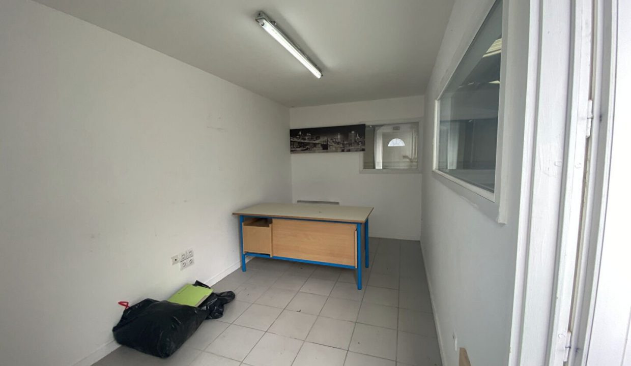 publique-54803841-Nr-5