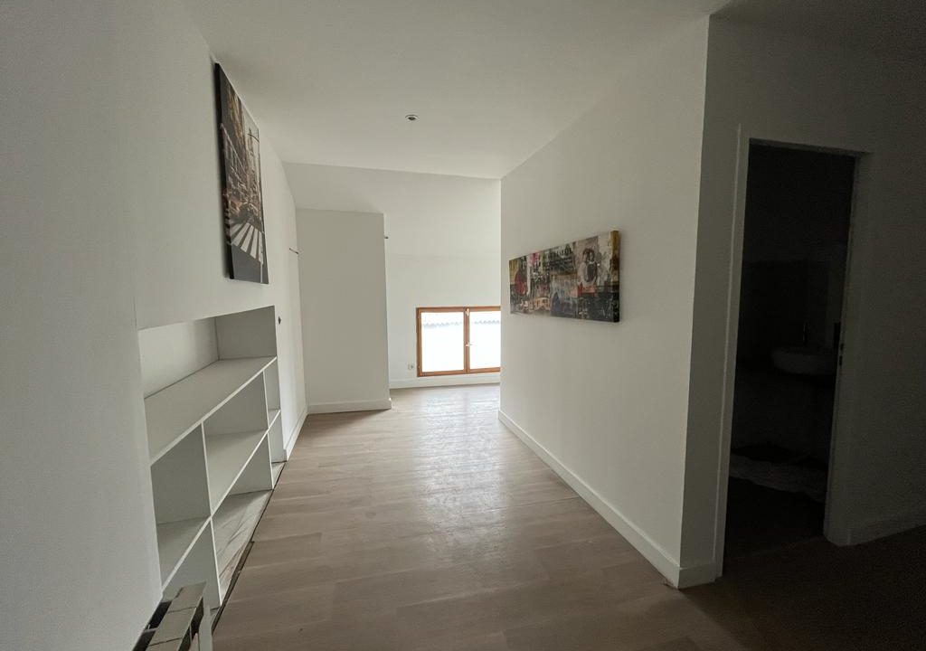 publique-55310607-Nr-3