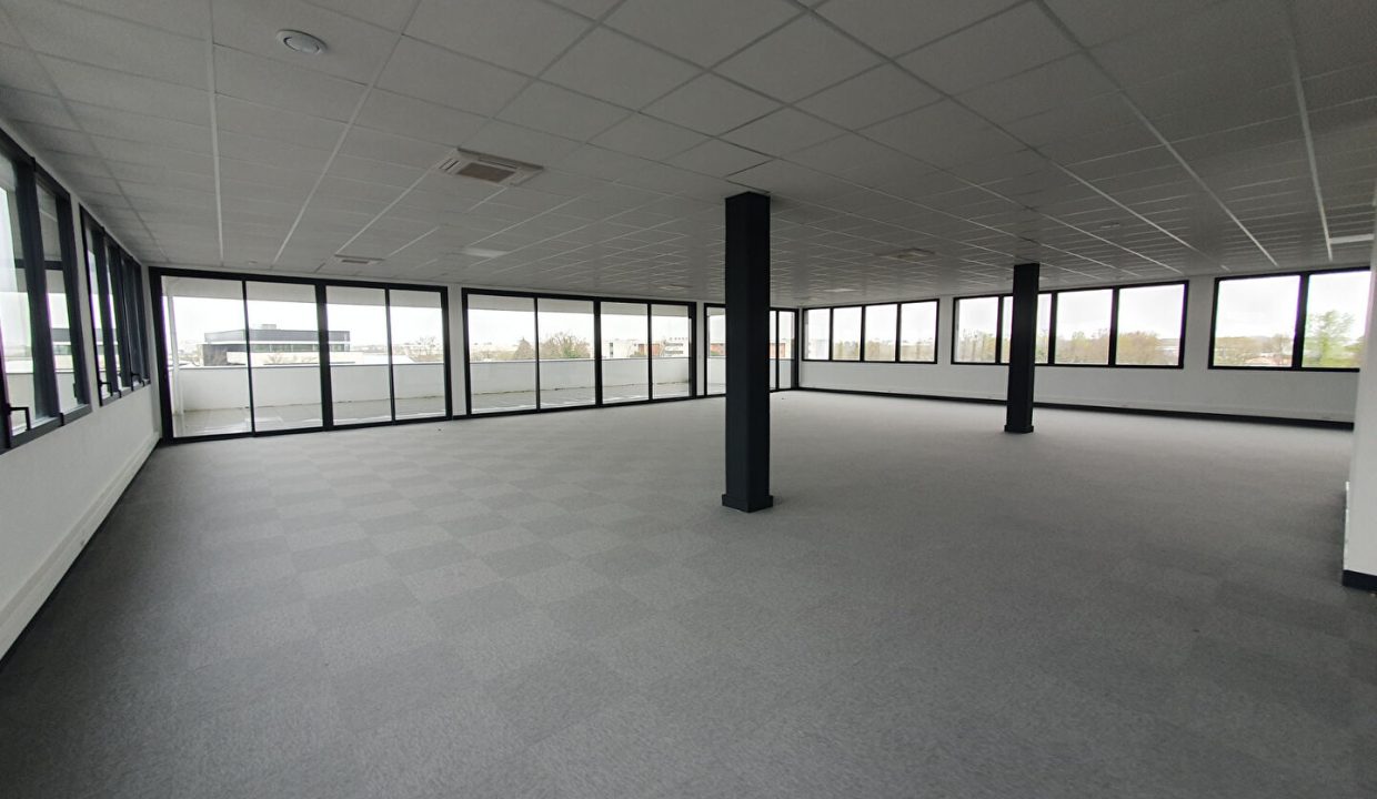 publique-55628765-Nr-3