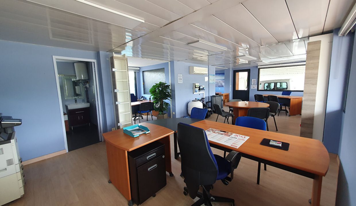 publique-55672660-Nr-3