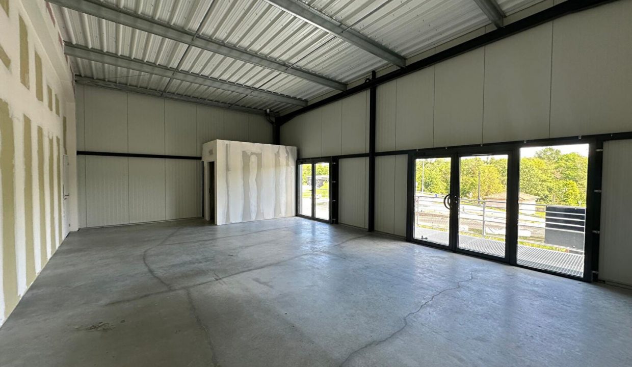 publique-55707097-Nr-5