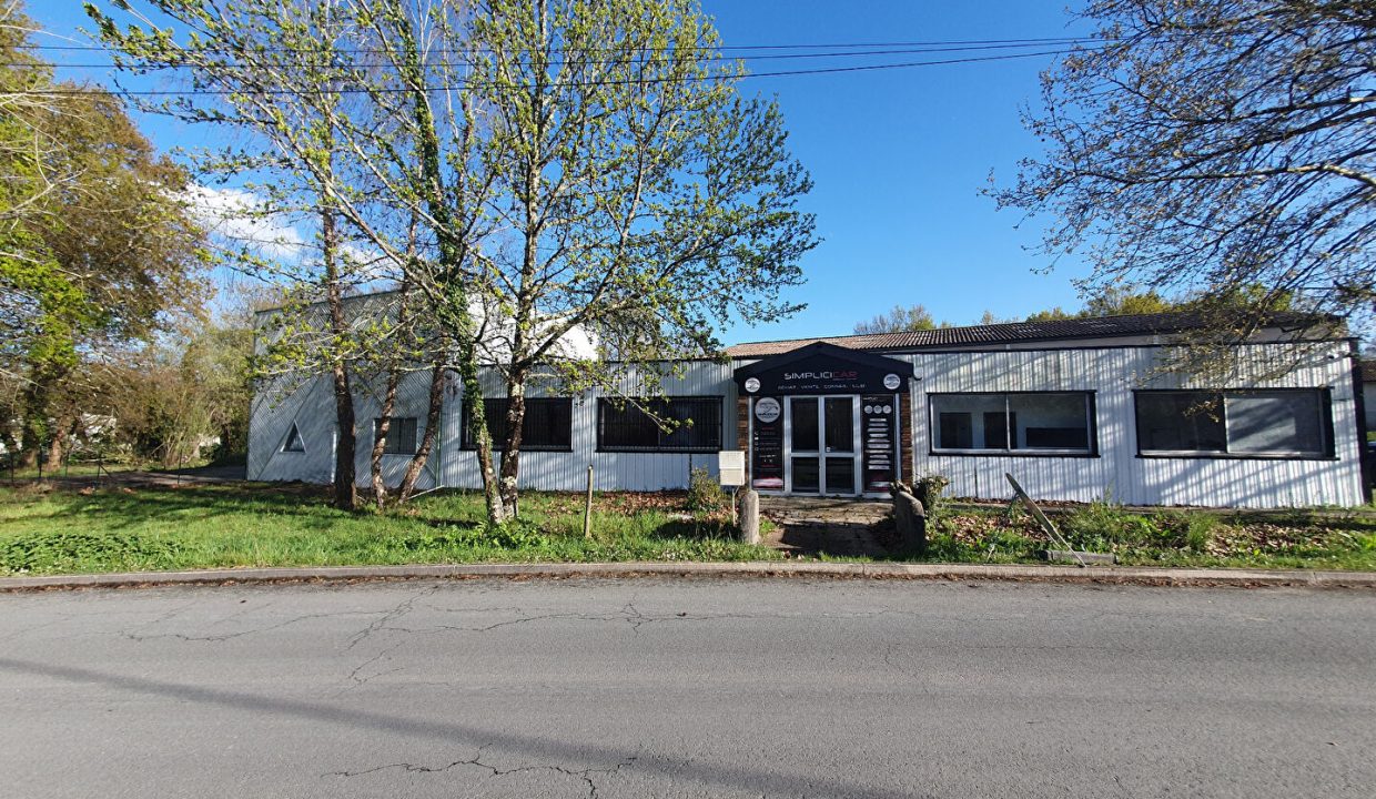 publique-55864997-Nr-1