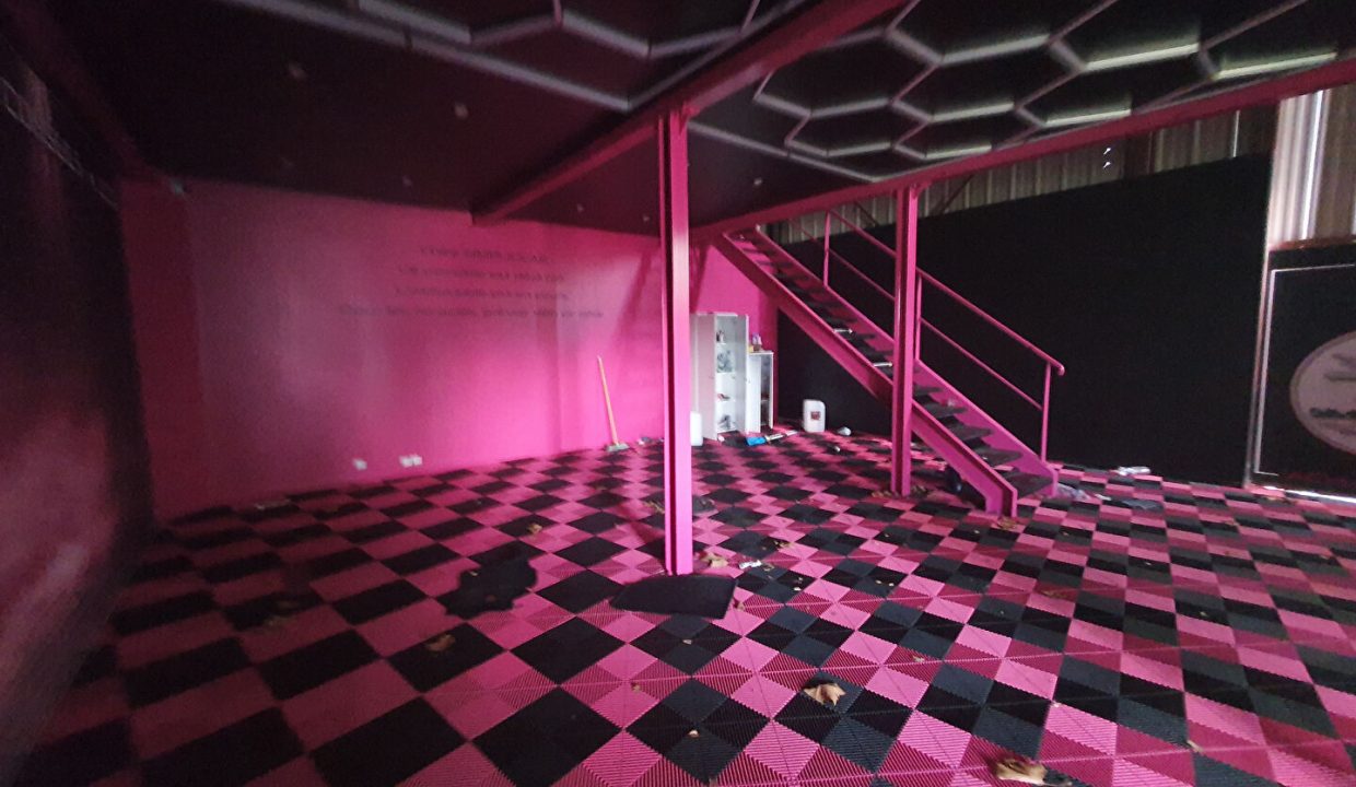 publique-55864997-Nr-9