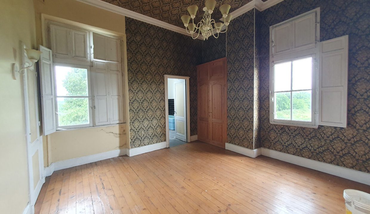 publique-56226489-Nr-9