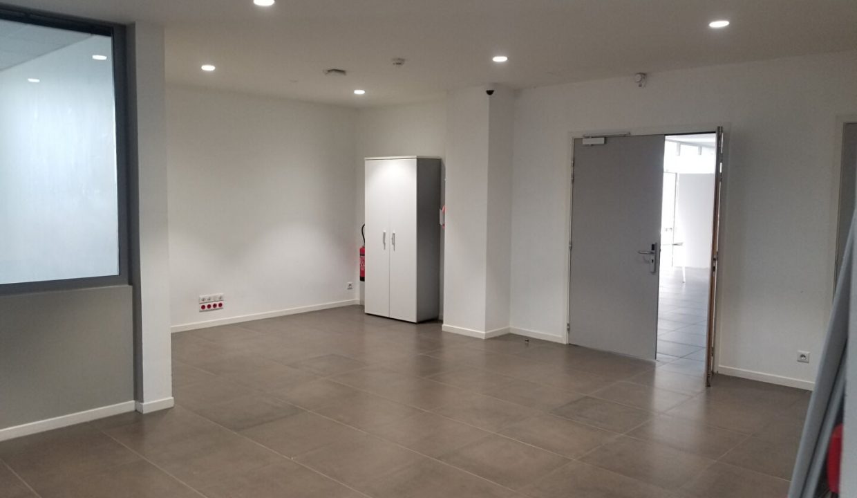 publique-56378389-Nr-2