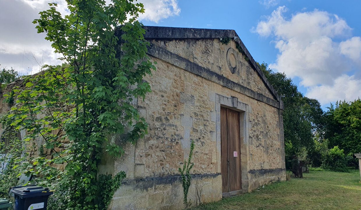 publique-57056636-Nr-10