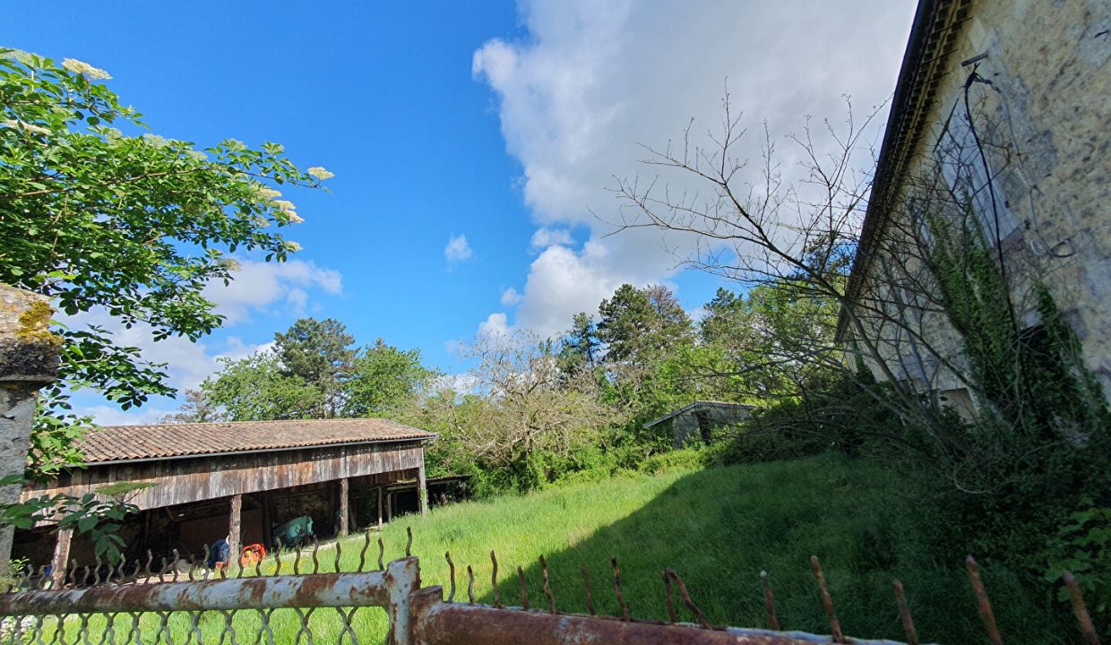 publique-57056636-Nr-9