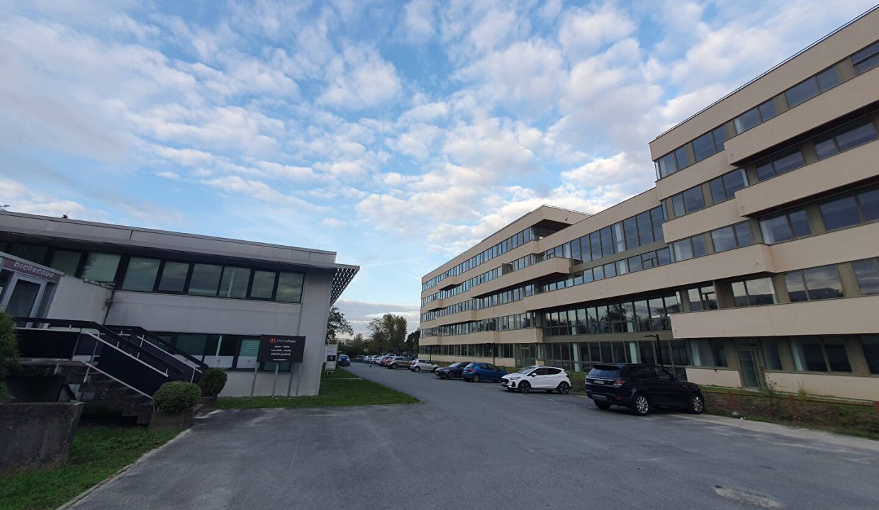 publique-57198982-Nr-1