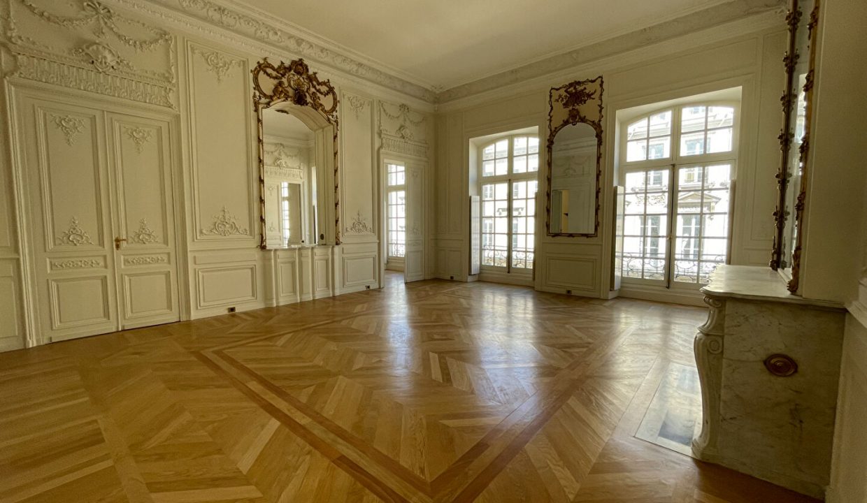 publique-57258067-Nr-2