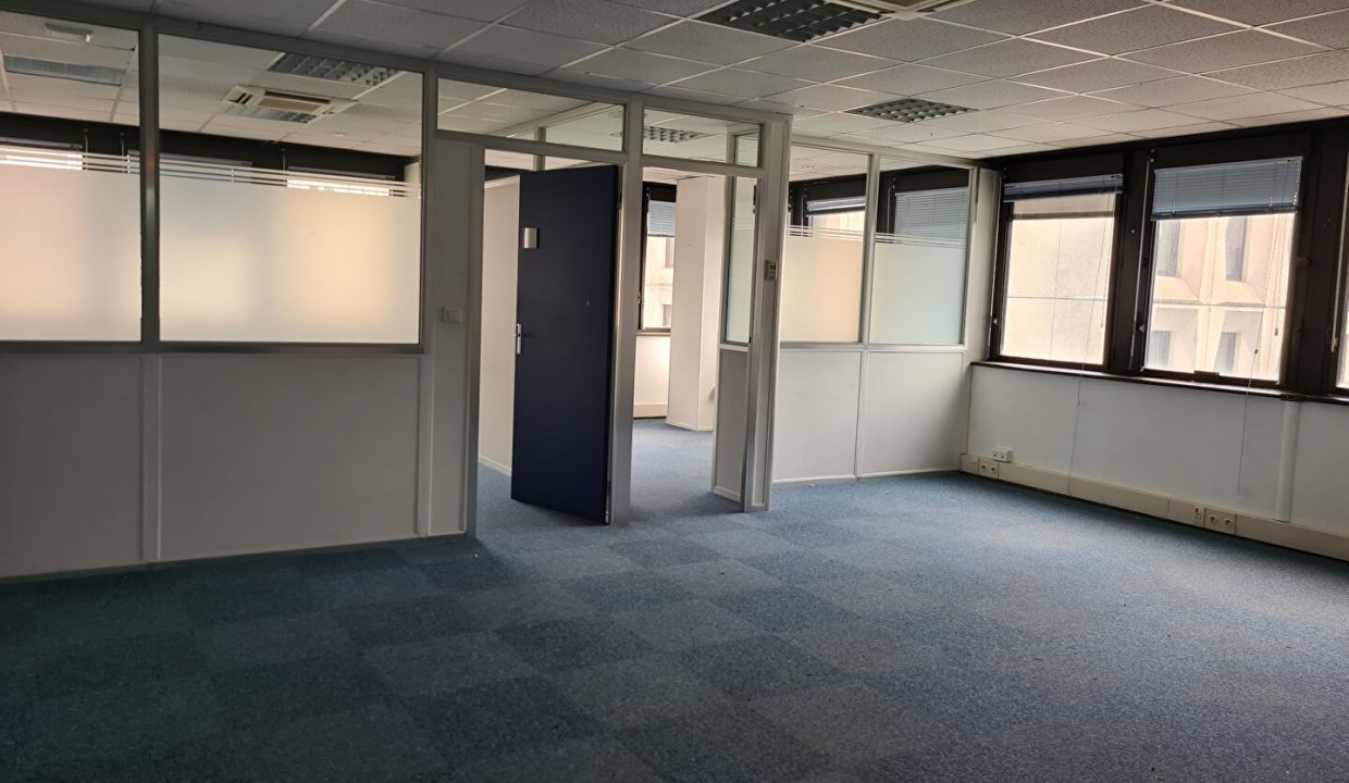 publique-57357870-Nr-6