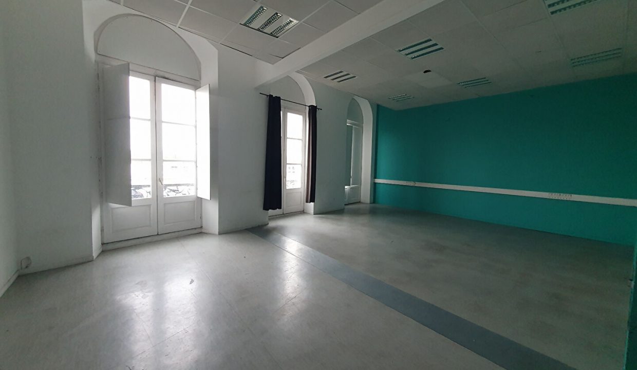 publique-57613389-Nr-10