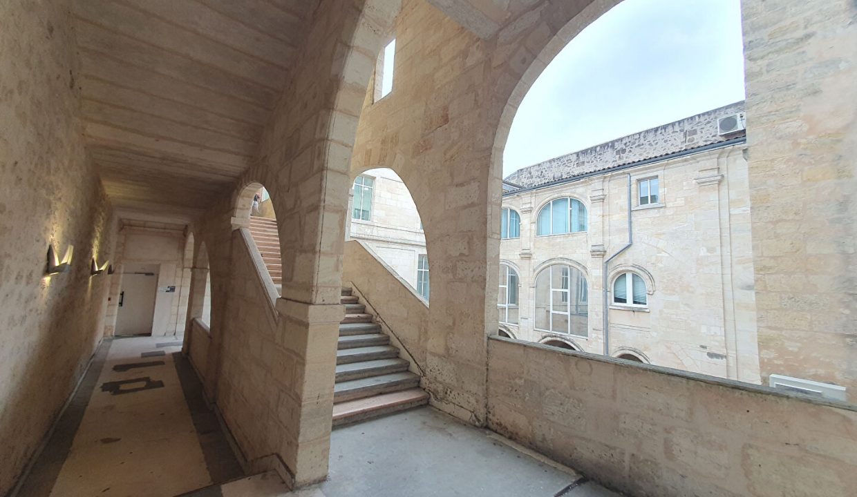 publique-57613389-Nr-5