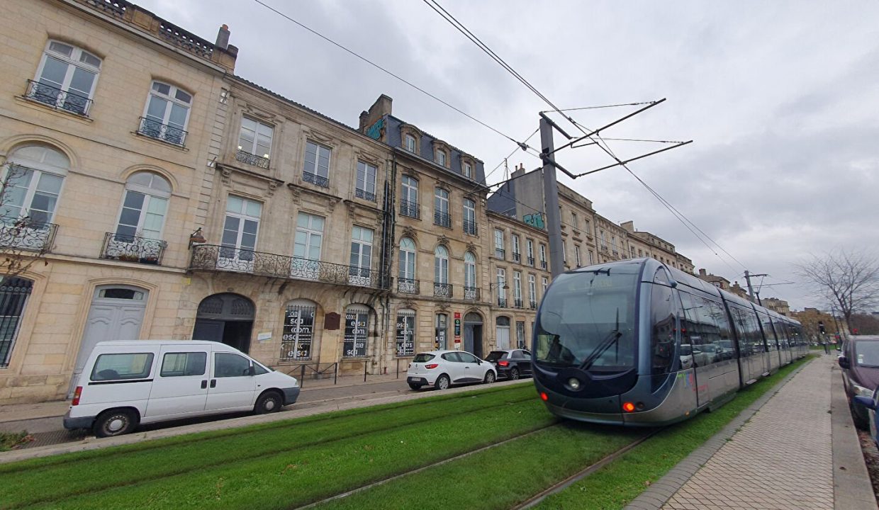 publique-57617961-Nr-2