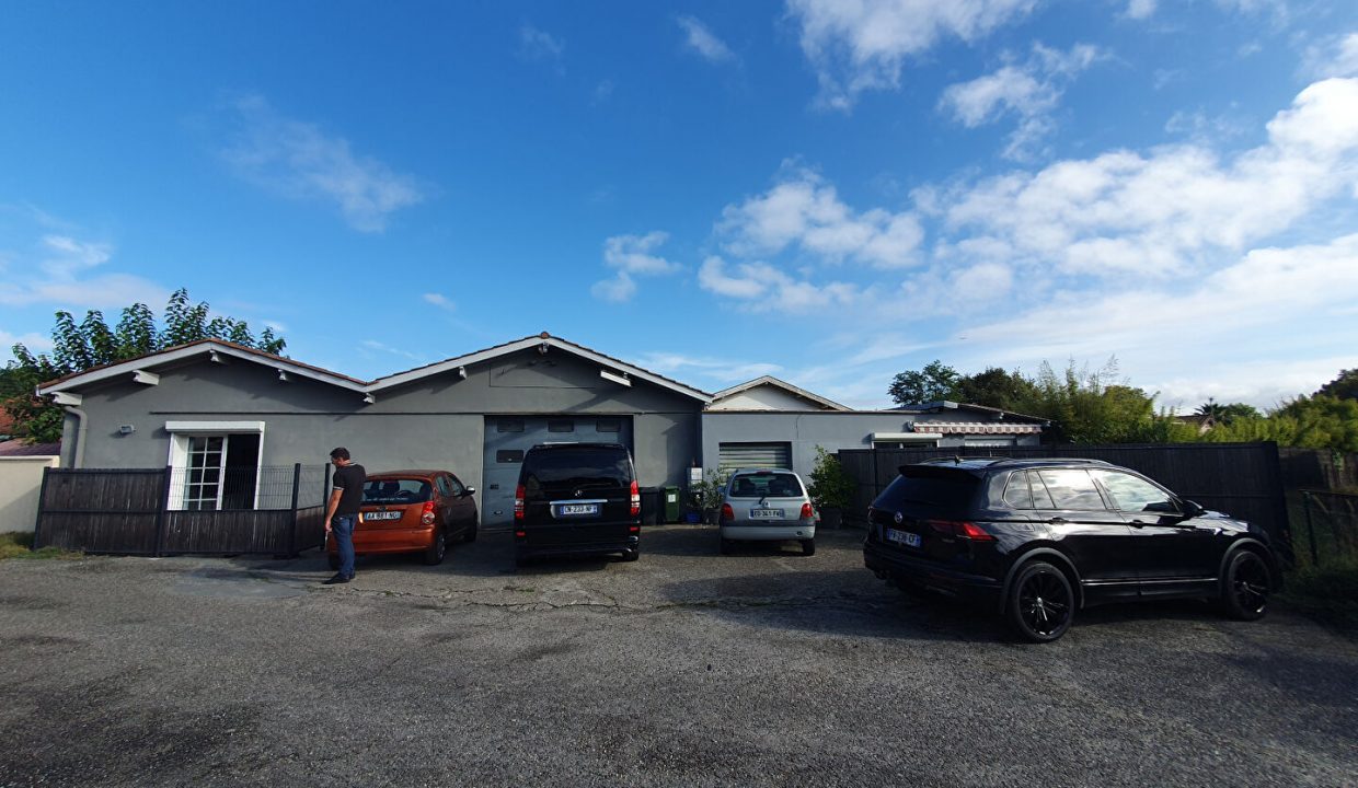 publique-58082211-Nr-2