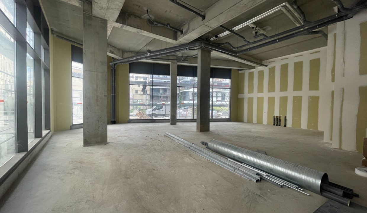 publique-58108393-Nr-4