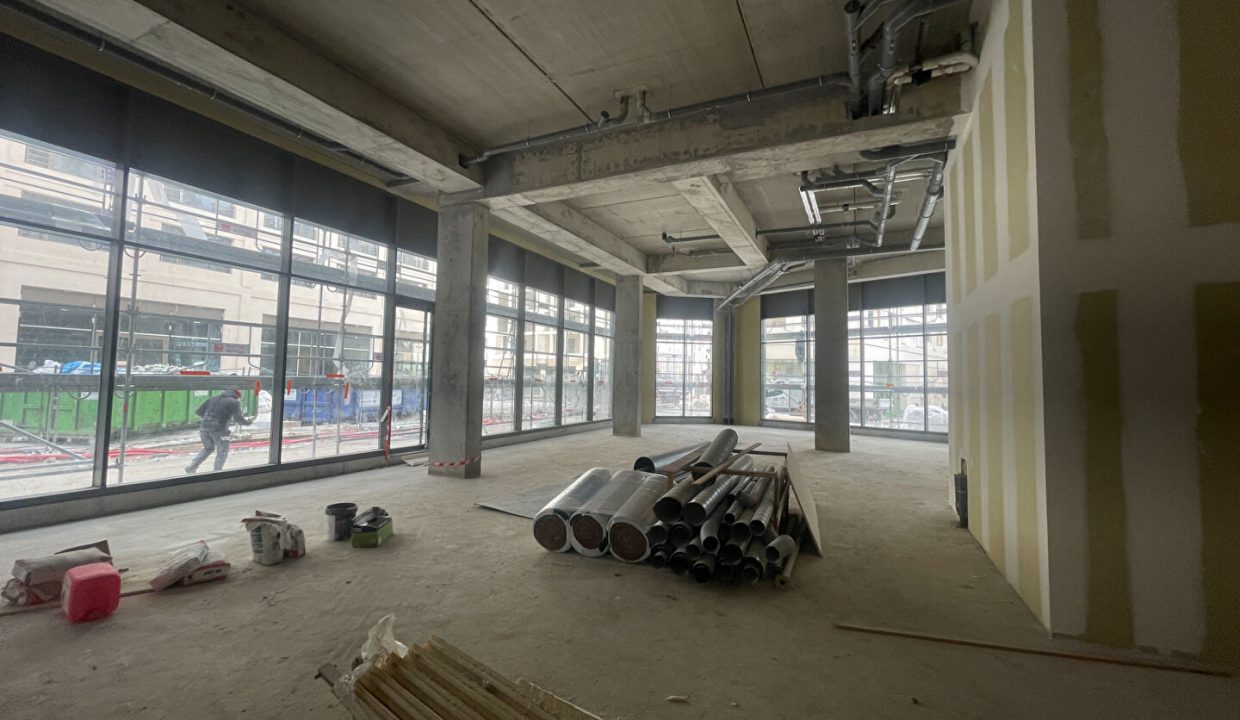 publique-58108393-Nr-5