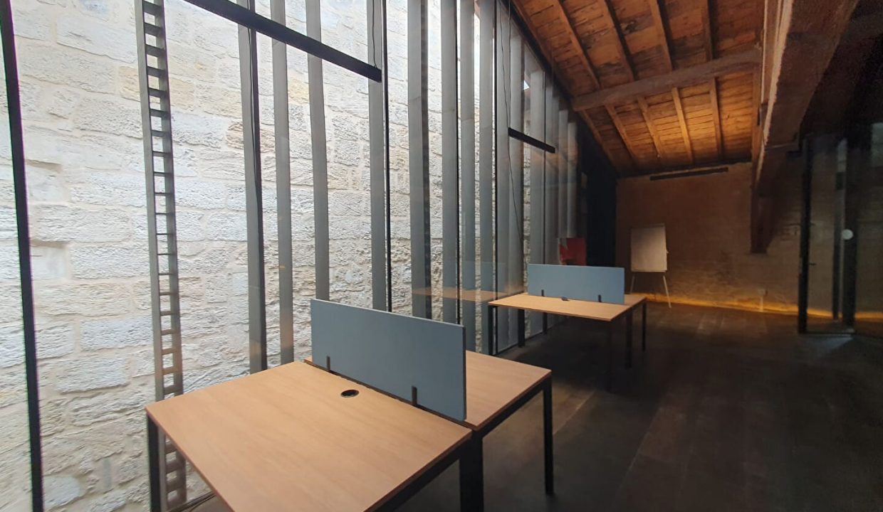 publique-59180965-Nr-8