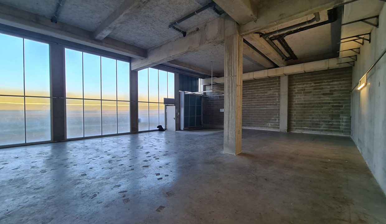 publique-59373656-Nr-4