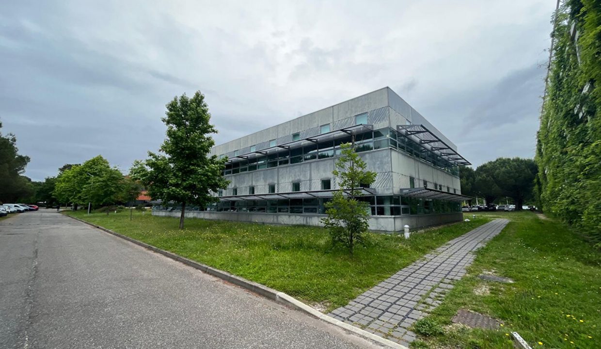 publique-59406168-Nr-5