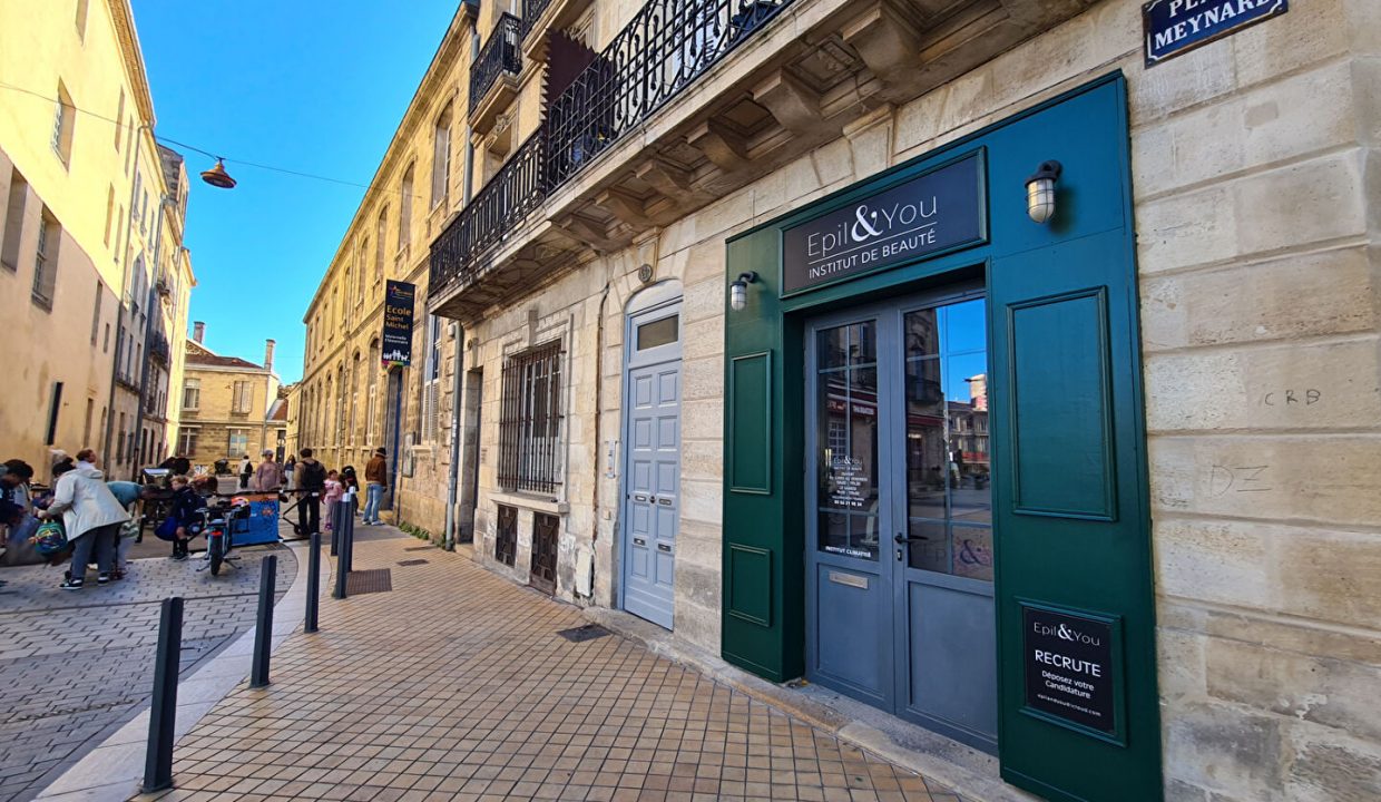 publique-59410892-Nr-1