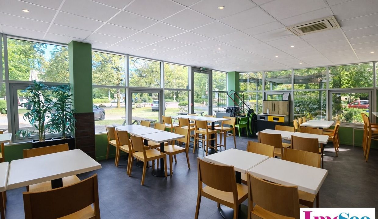 publique-59710464-Nr-8