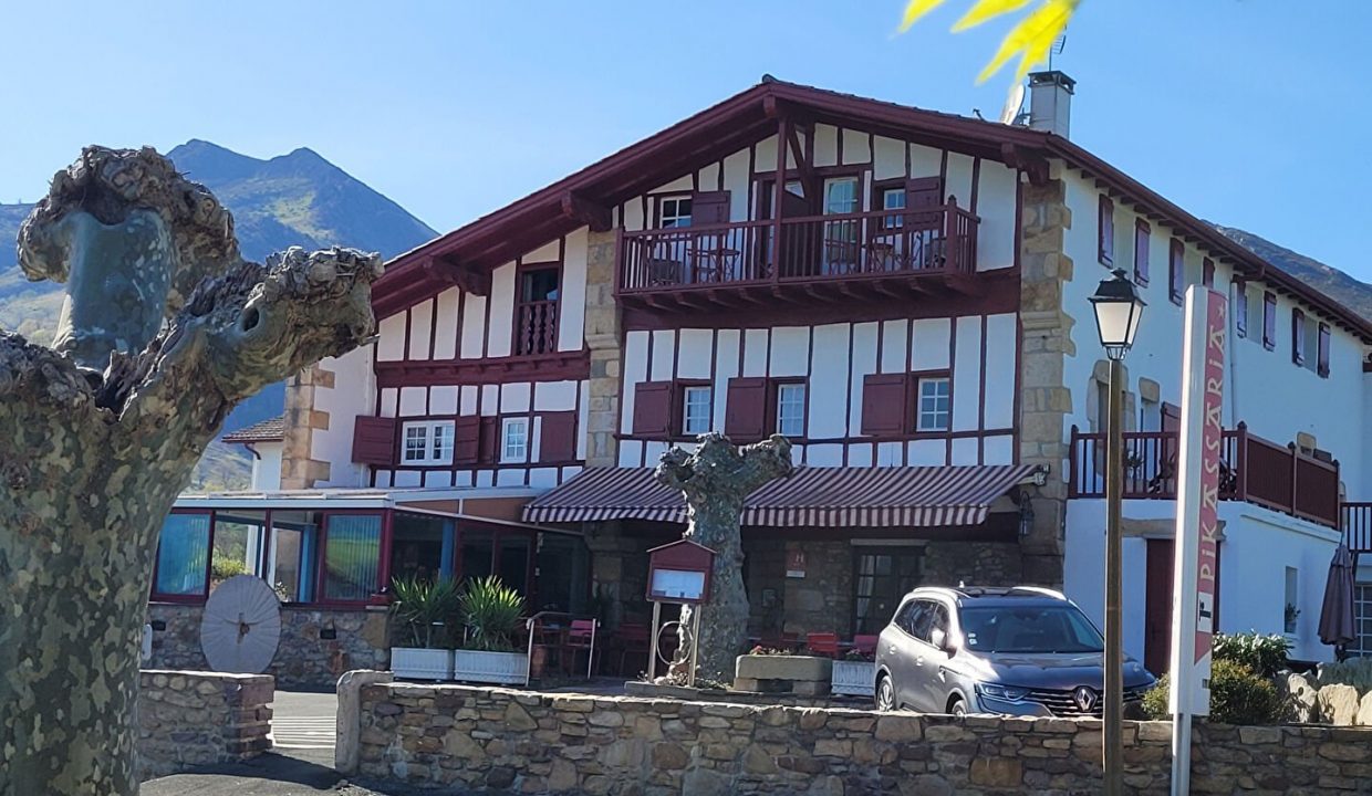 publique-57917221-Nr-1