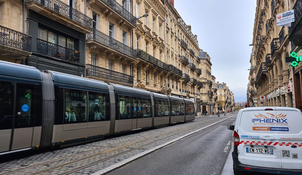 publique-55672185-Nr-1